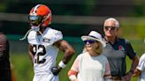 Browns owners Dee and Jimmy Haslam optimistic about season, but not putting playoff pressure on team