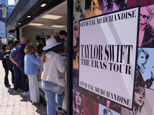 Live from Paris: Taylor Swift changes set list as Eras Tour begins again in France
