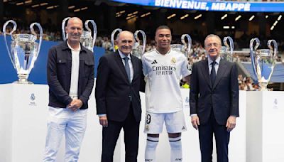 La nueva camiseta de Mbappé en el Real Madrid vale casi el 40 % de un salario mínimo en Colombia