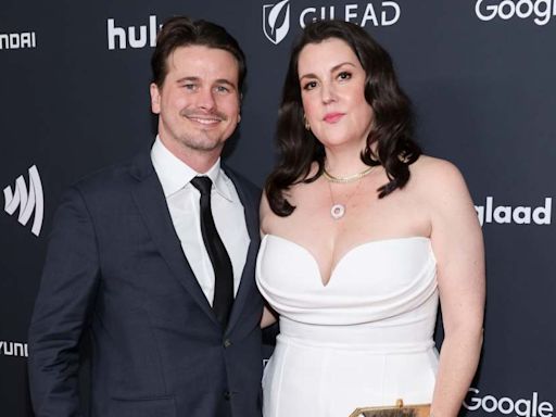 Melanie Lynskey Says Jason Ritter's Proposal Was 'So Confusing' She Didn't Realize They Were Engaged