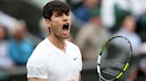 Alcaraz suda de lo lindo para apear a Tiafoe en la tercera ronda de Wimbledon