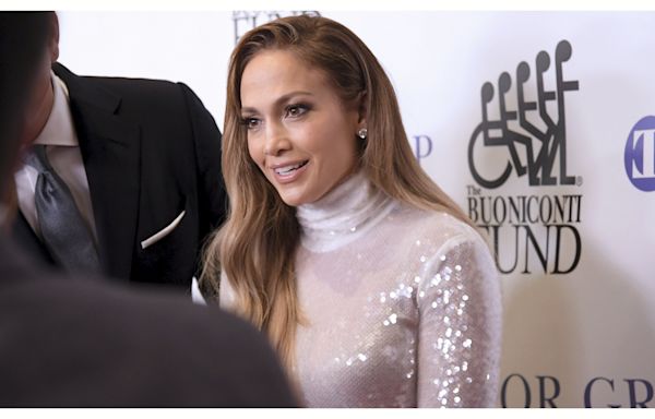 Ben Affleck Ghosted Jennifer Lopez After Trip, 'Blindsiding' Her: Source