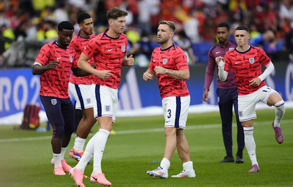 Euro 2024 final – live! Luke Shaw starts as England take on Spain in Berlin