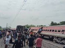 Chandigarh-Dibrugarh Express derails in UP; two dead, 34 injured - News Today | First with the news