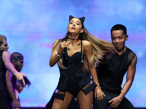 Familiares de víctima de Dahmer rechazan fascinación de Ariana Grande