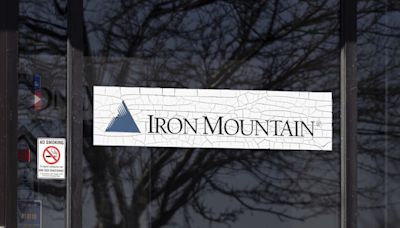 Iron Mountain (IRM) Rises 27.5% YTD: Will the Trend Last?