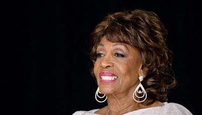 Maxine Waters Says 'Stablecoin Bill In The Short Run' Coming