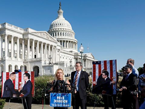 眾議員格林推動罷免議長進程 約翰遜回應