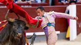 Los cárdenos de Escolar propician otra tarde gris y plana en Las Ventas