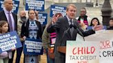 Democrats Make Last-Ditch Effort To Bring Back Cash Payments For Parents