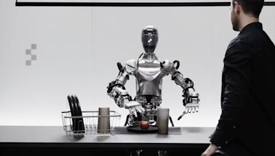 8 Exciting Humanoid Robots That Make Robo-Butlers Feel Real