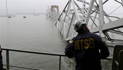 Ponte de Baltimore: equipe encontra dois corpos, mas interrompe buscas para retirada de destroços