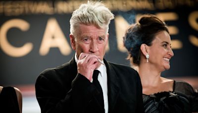 ‘Twin Peaks’ Director David Lynch Says He’ll ‘Never Retire’ After Emphysema Scare