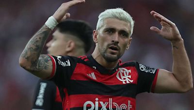 Flamengo terá os retornos de Arrascaeta, Gabigol e Léo Pereira contra o Bahia