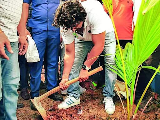 Help pours in for actor-MP Dev's 1.5 million-tree drive in West Bengal's Ghatal | Kolkata News - Times of India