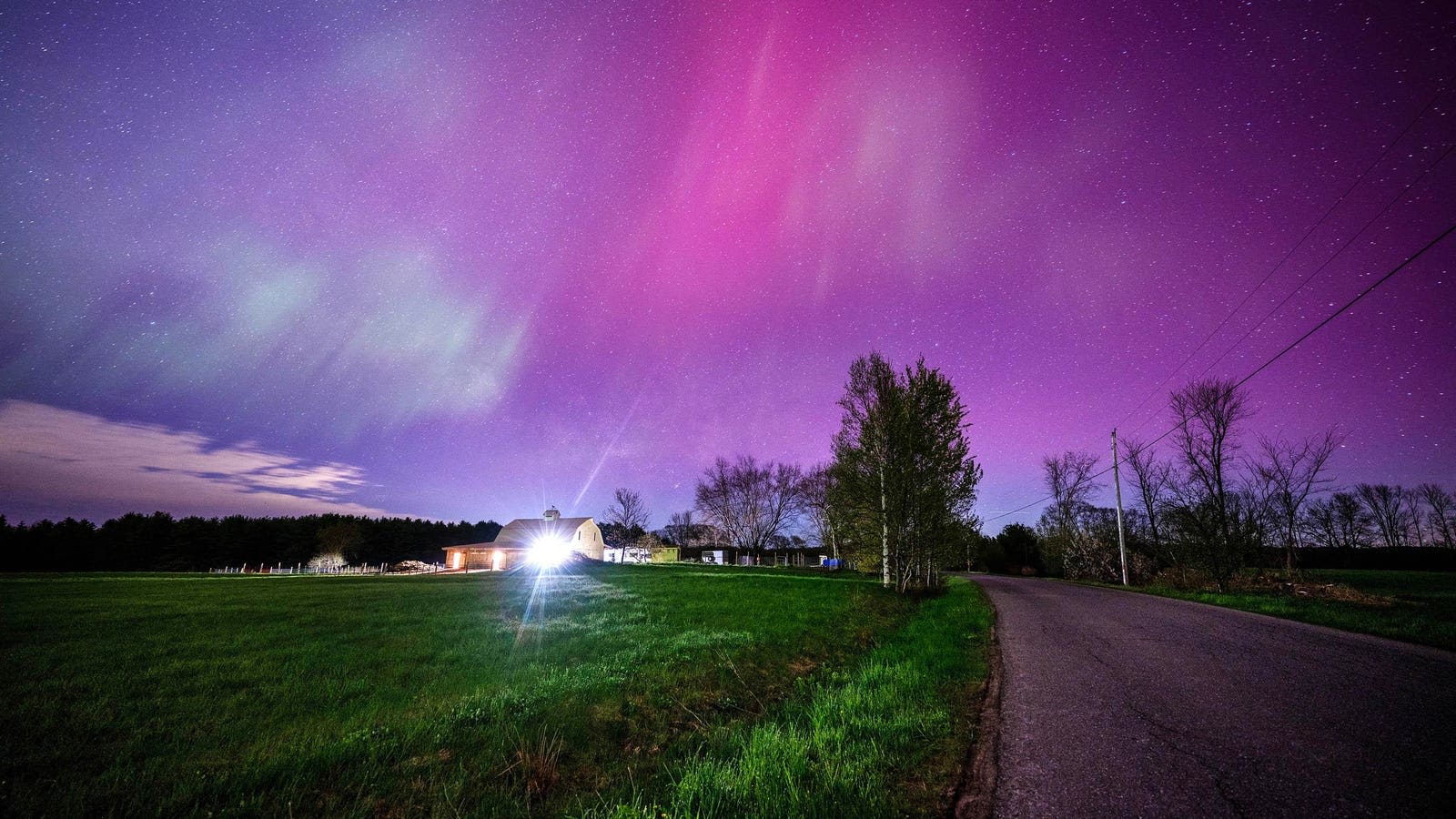 Northern Lights Could Show Up Yet Again Tonight: Here’s An Updated Aurora Borealis Forecast