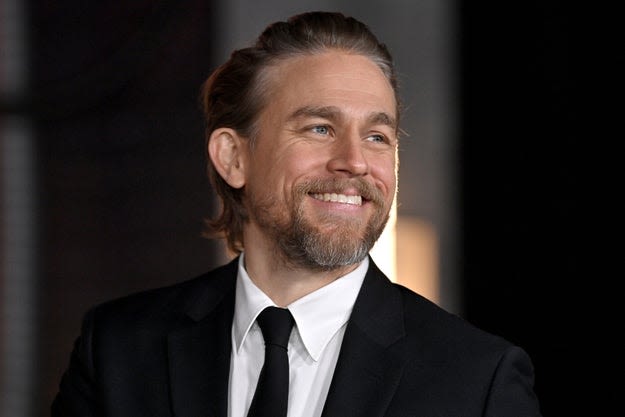 Charlie Hunnam Joked He’s “Not Nearly As Rich” Because Of His “Heartbreaking” Decision To Drop Out Of The “Fifty...