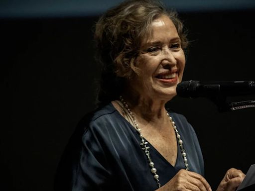 Otorgan a María Rojo Doctorado Honoris Causa por la Universidad Veracruzana