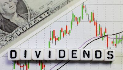 Buy These 2 Stocks Now To Collect Their Next Dividend Payments