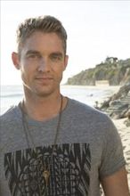 Brett Young (singer)