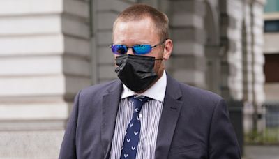 Met Police officer admits stealing money from dead man