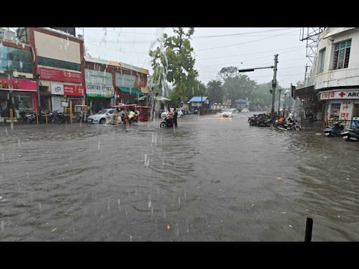 First rain brings respite but leaves Aligarh waterlogged