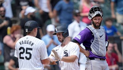 Chicago White Sox hit 4 home runs in an 11-3 rout of the Colorado Rockies for their 3rd consecutive victory