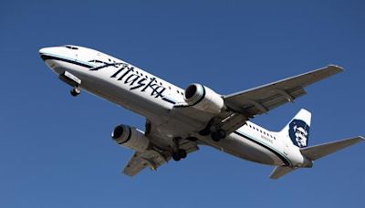 Alaska Air (ALK) Arm & Flight Attendants Ink Tentative Deal