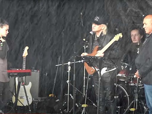 Eagles guitarist Joe Walsh just played Desperado for a rain-soaked crowd of 300 at a historic Māori fort in New Zealand