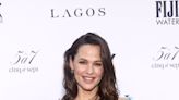 Jennifer Garner's Go-To Moisturizer Is 40% Off On Amazon Right Now