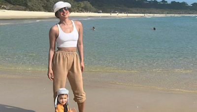 Priyanka Chopra and Daughter Malti, 2, Hang Out at the Beach in Sweet Vacation Photos: 'Pause'