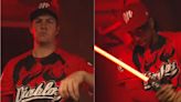 VIDEO: Diablos Rojos del México y su espectacular jersey inspirado en Star Wars | El Universal