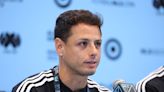 Manchester United need to get over Sir Alex Ferguson exit, Javier Hernandez claims