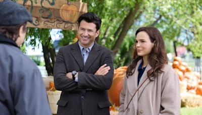 Hallmark’s Fall Movie Slate Features Stars From How I Met Your Mother, Pretty Little Liars and More — View Full Schedule