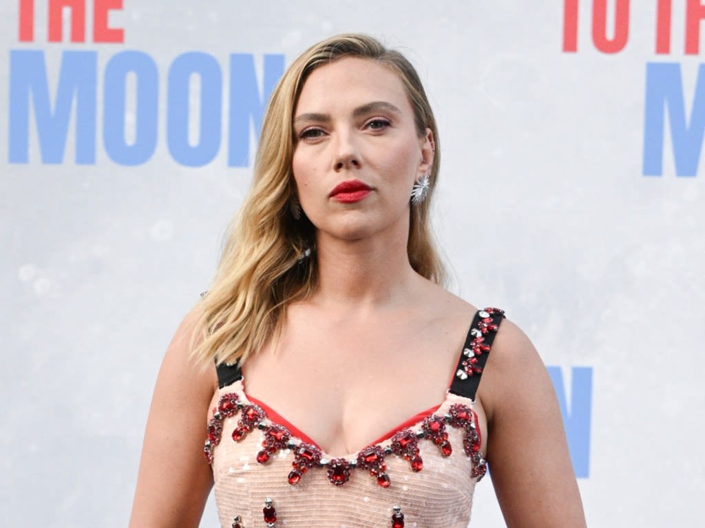 Scarlett Johansson’s Super-Rare Comments About Daughter Rosie Show How ‘Girly’ She Is
