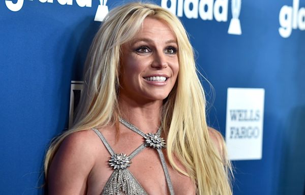 Britney Spears’ new boyfriend is ‘deadbeat dad’ who owes child support for ‘handful’ of kids: report