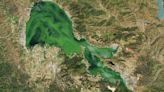 綠到從太空清晰可見！NASA示警 絕美湖水藏「藻華」之毒