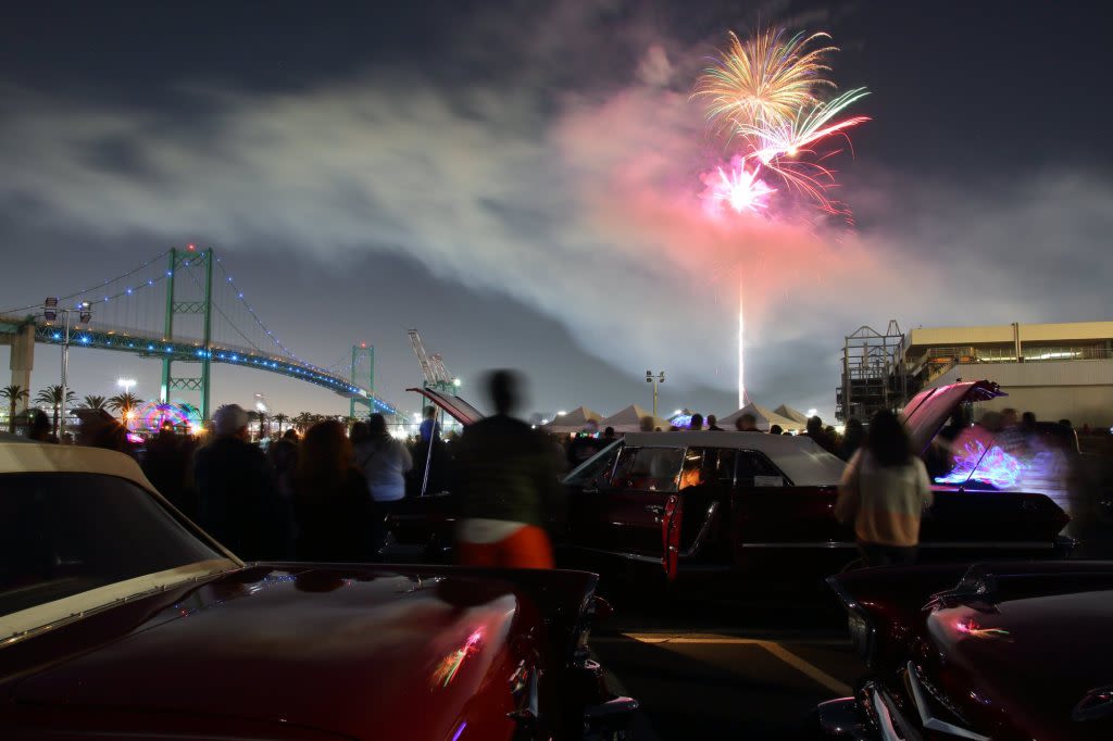 Where to see July 4th fireworks and drone shows in the LA area, June 28-July 7