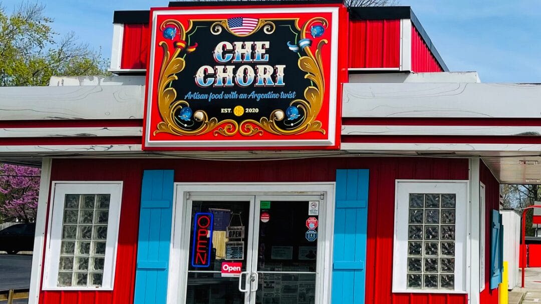 Local restaurant Che Chori to appear on 'Diners, Drive-Ins and Dives'