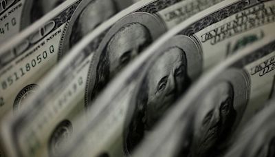 Dólar continúa con su desplome tras dato inflacionario en EEUU - La Tercera