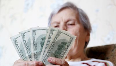 3 High-Yielding Dividend Stocks That Can Help Bankroll Your Retirement Years | The Motley Fool