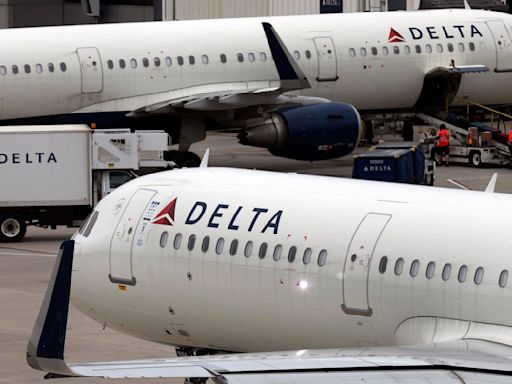 Delta flight diverts to New York after passengers are served spoiled food | World News - The Indian Express