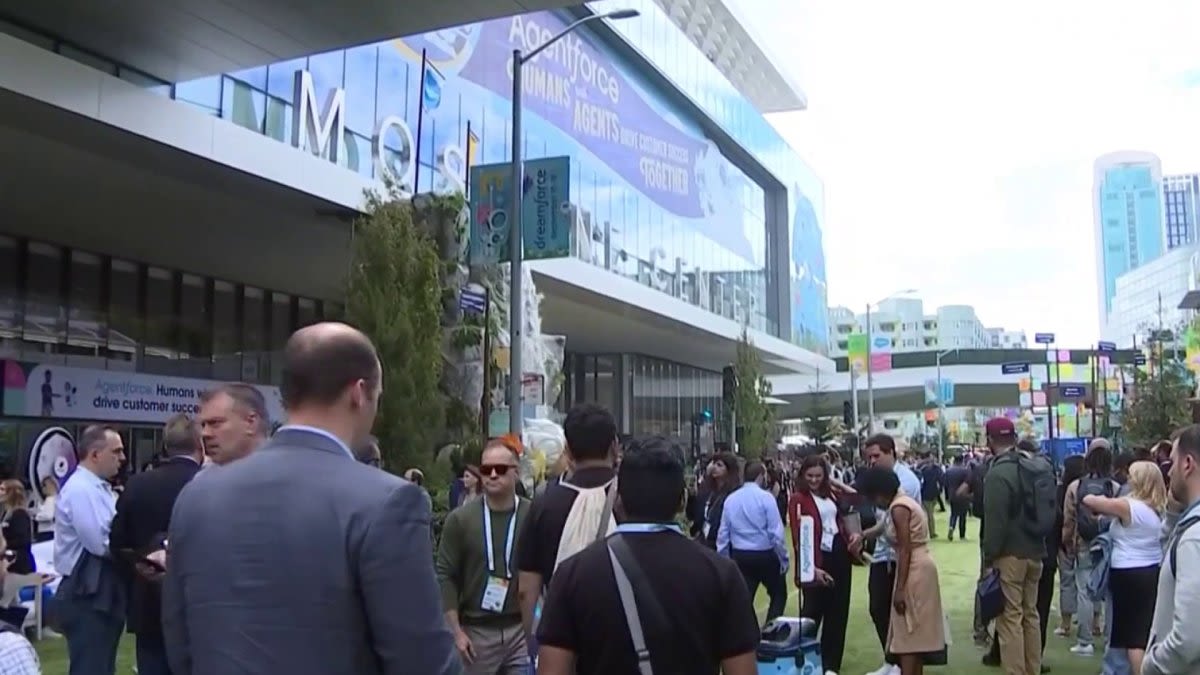 Dreamforce Day 2: A look at how the conference is giving San Francisco a boost