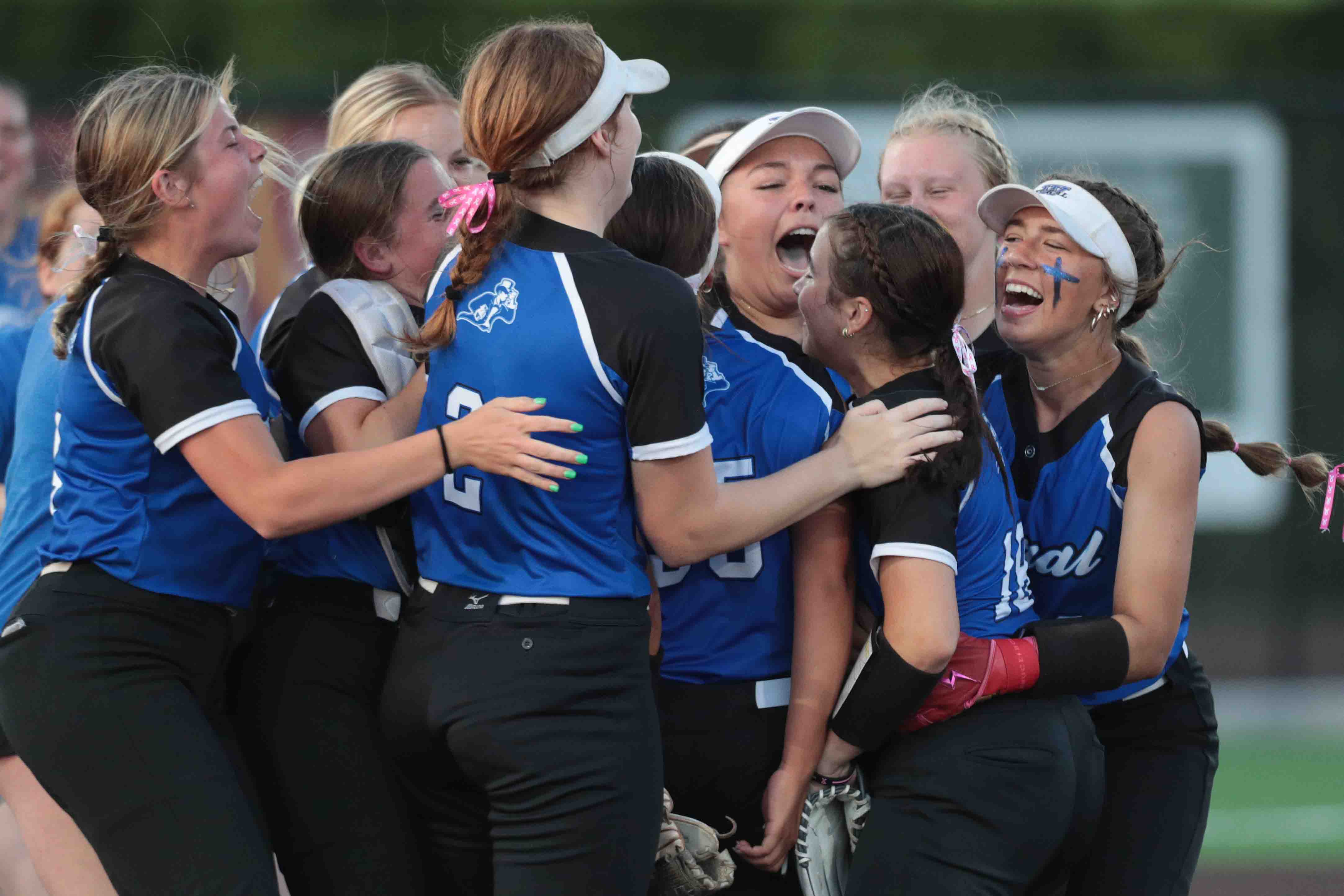 KSHSAA state softball: Scores, schedule, live updates from state tournament