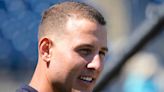 Yankees’ Anthony Rizzo using Kevin the Dachshund to assist road back from broken arm