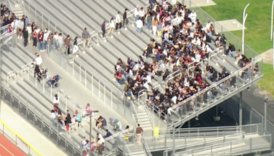 Bomb threat triggers lockdown at Simi Valley High School