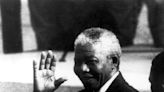 30 años de la elección de Mandela como primer presidente negro sudafricano, elegido por sufragio universal