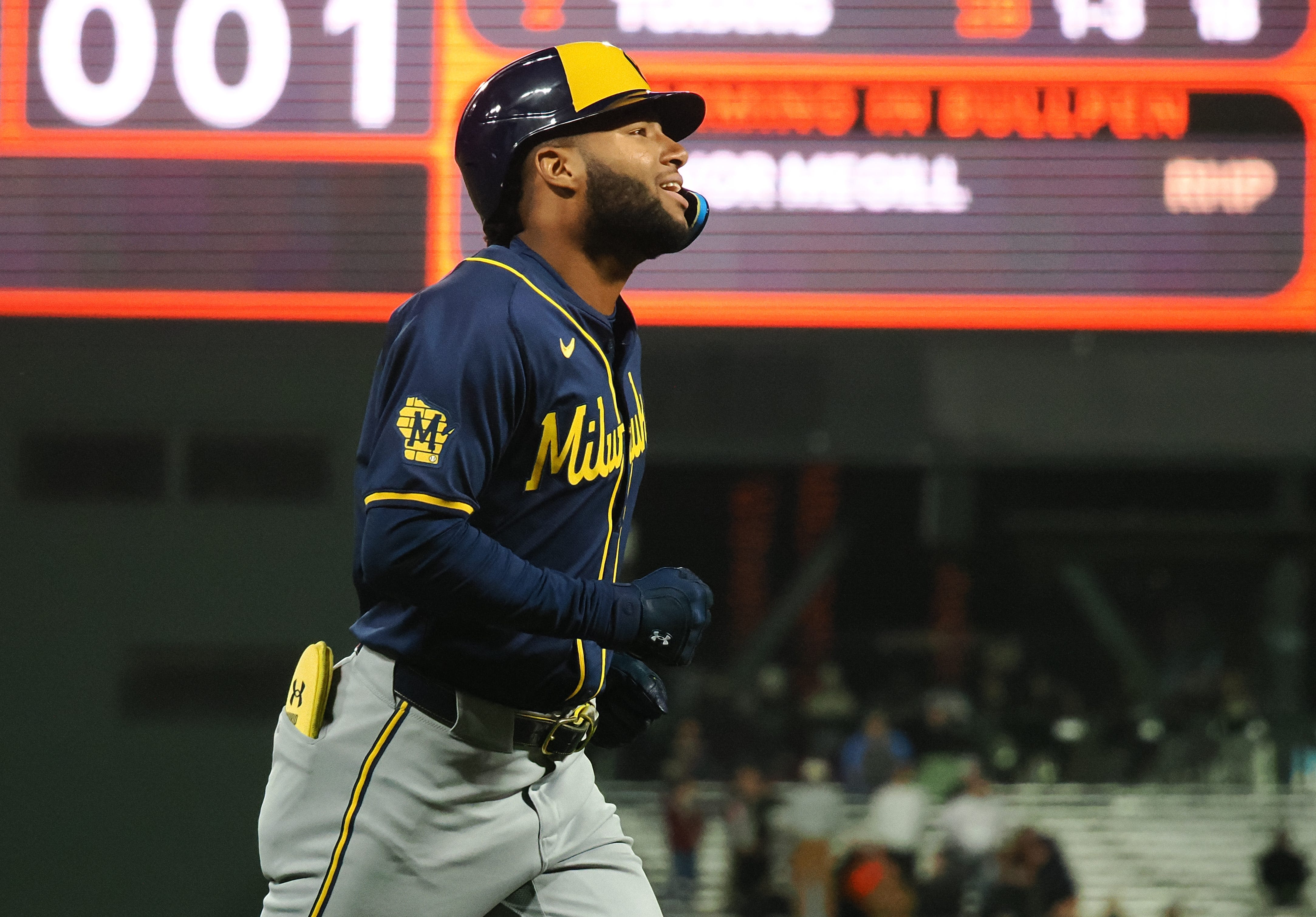 Brewers 3, Giants 0: Jackson Chourio makes MLB history with a 20-20 season