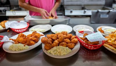 Calabash, the world’s most famous seafood town, carries on as an iconic restaurant rebuilds