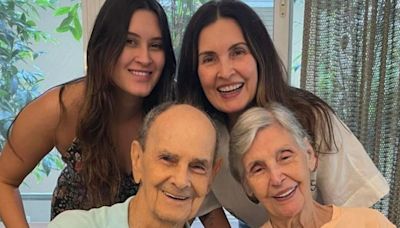 Fátima Bernardes celebra aniversário de 88 anos do pai: "Passando rápido demais"